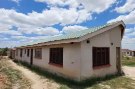 Chitungwiza Unit L, House For Sale, $ 18,000