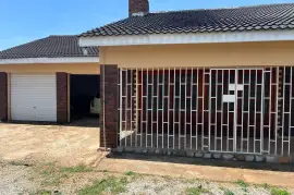 Charming 3 Bedroon House in Westgate, Harare, $ 700