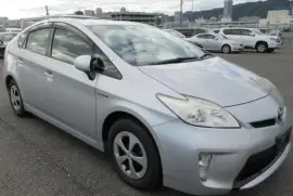 2013 Toyota Prius, 2010
